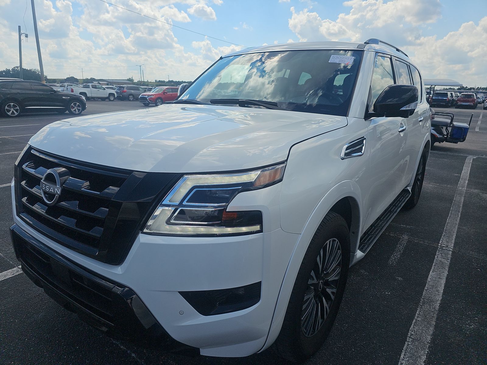 2023 Nissan Armada SL