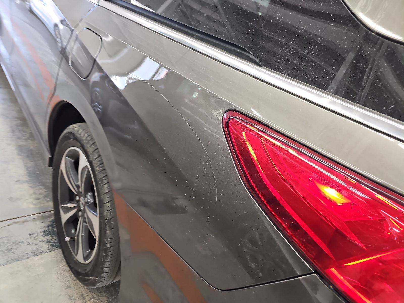 2020 Honda Odyssey Touring FWD