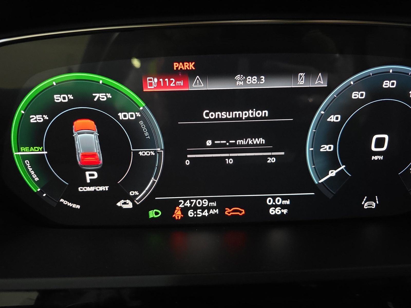 2022 Audi e-tron Premium AWD