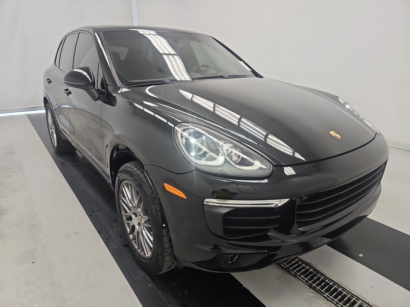 2017 Porsche Cayenne Platinum Edition AWD