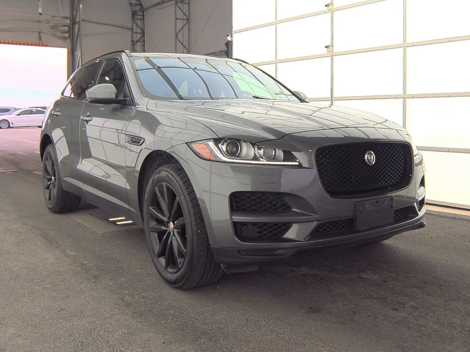 2018 Jaguar F-PACE 25t Prestige AWD