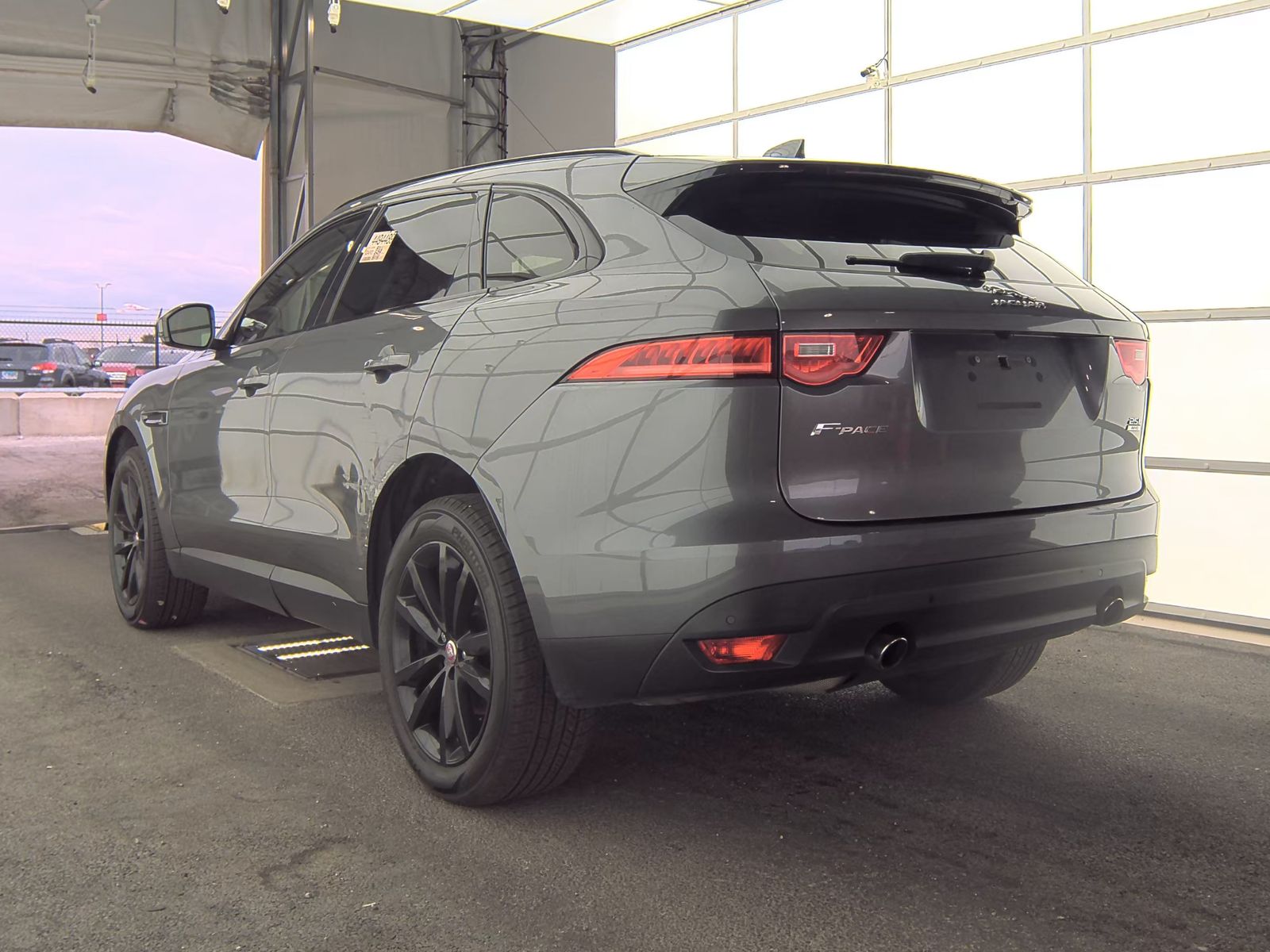 2018 Jaguar F-PACE 25t Prestige AWD