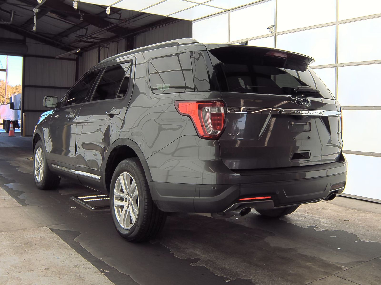 2018 Ford Explorer XLT AWD