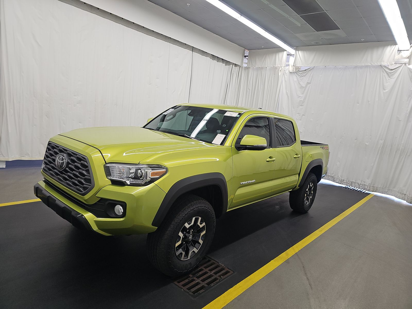 2023 Toyota Tacoma TRD Off-Road Crew Cab Short Bed