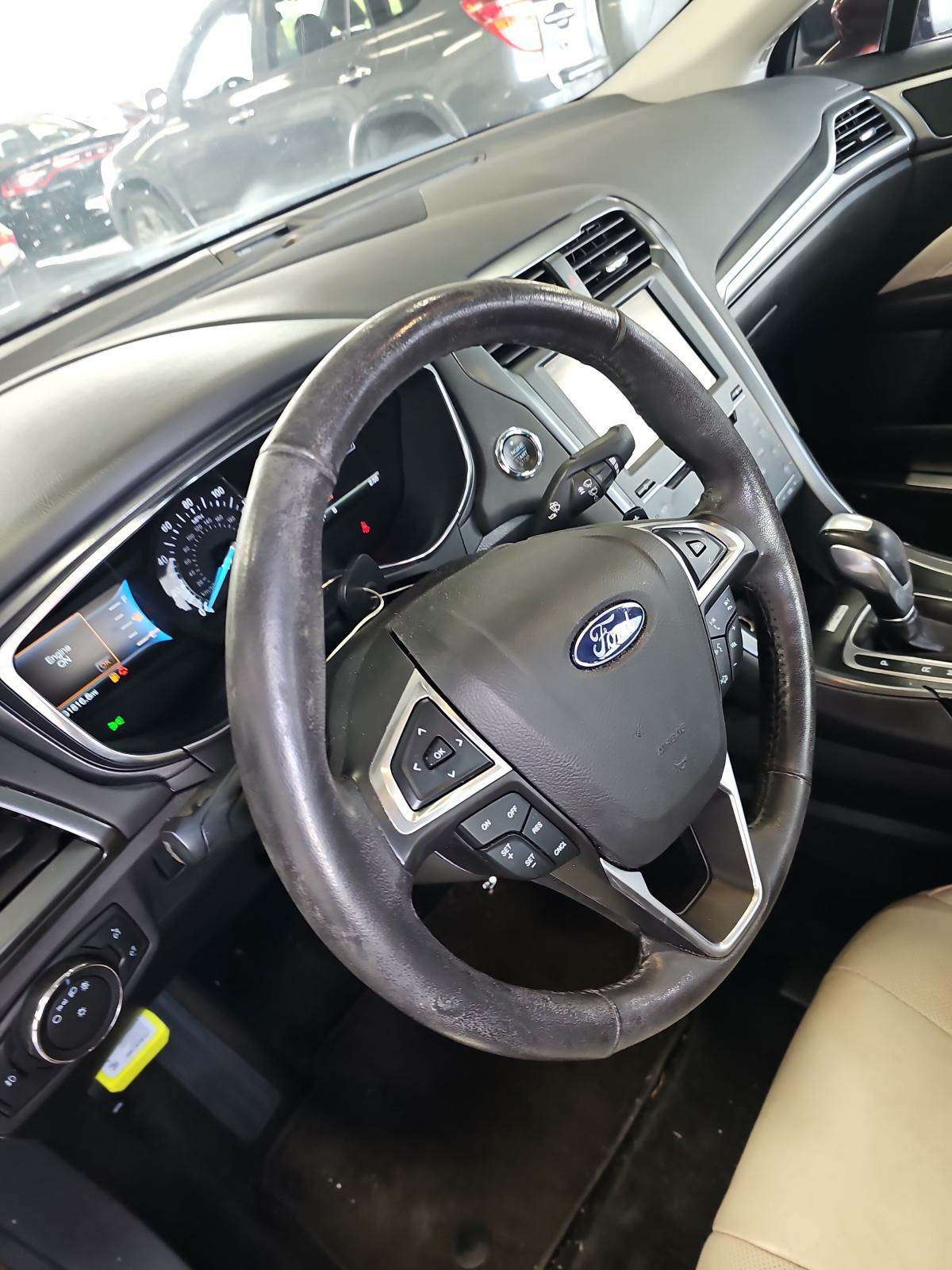 2015 Ford Fusion Titanium FWD