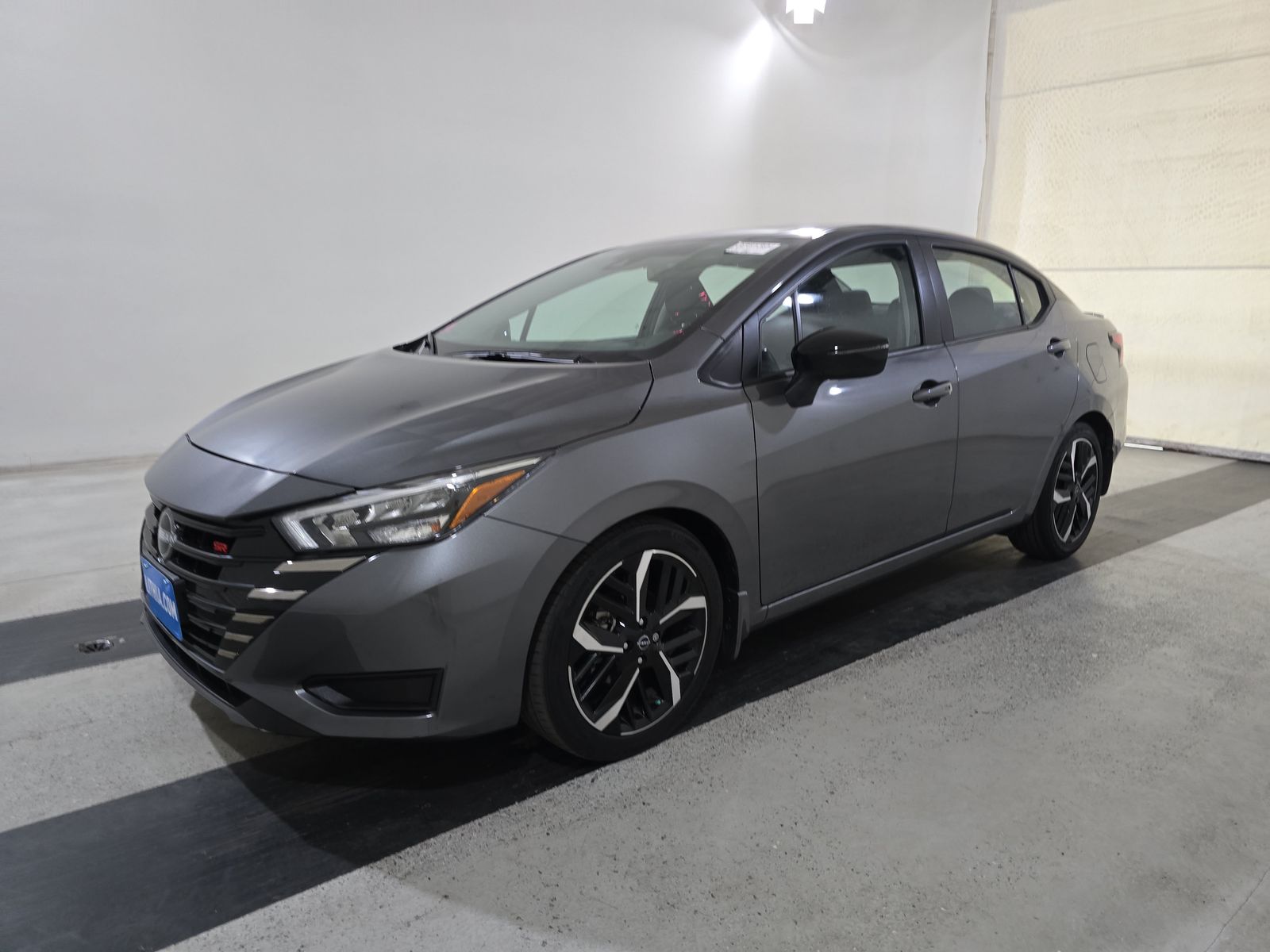 2024 Nissan Versa SR