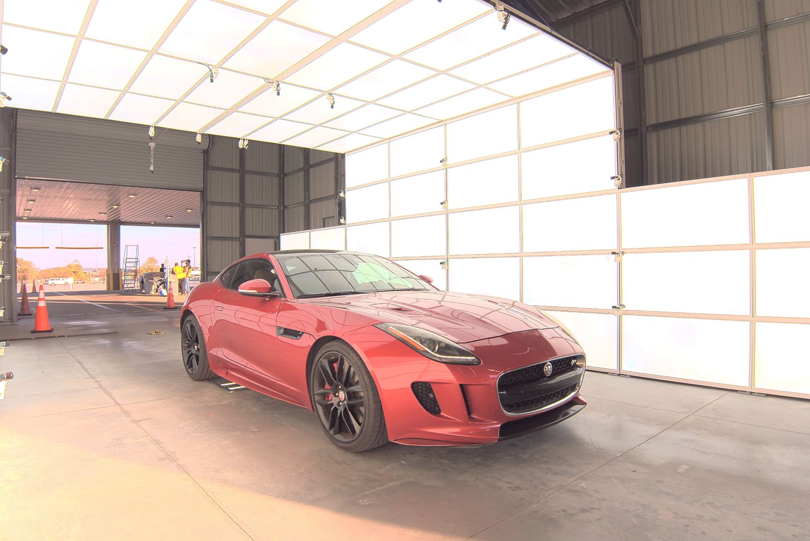 2016 Jaguar F-TYPE R AWD