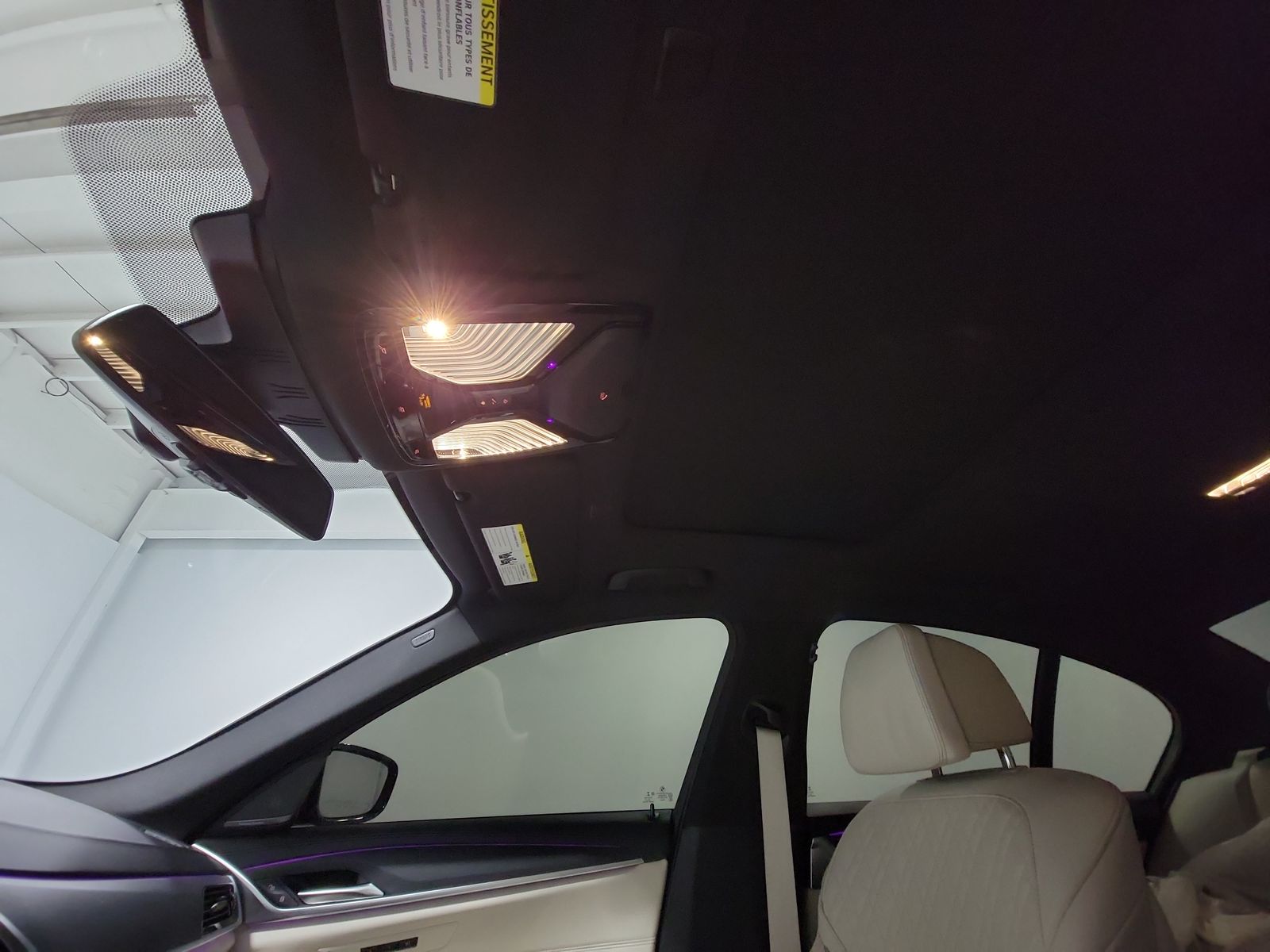 2022 BMW 5 Series M550i xDrive AWD