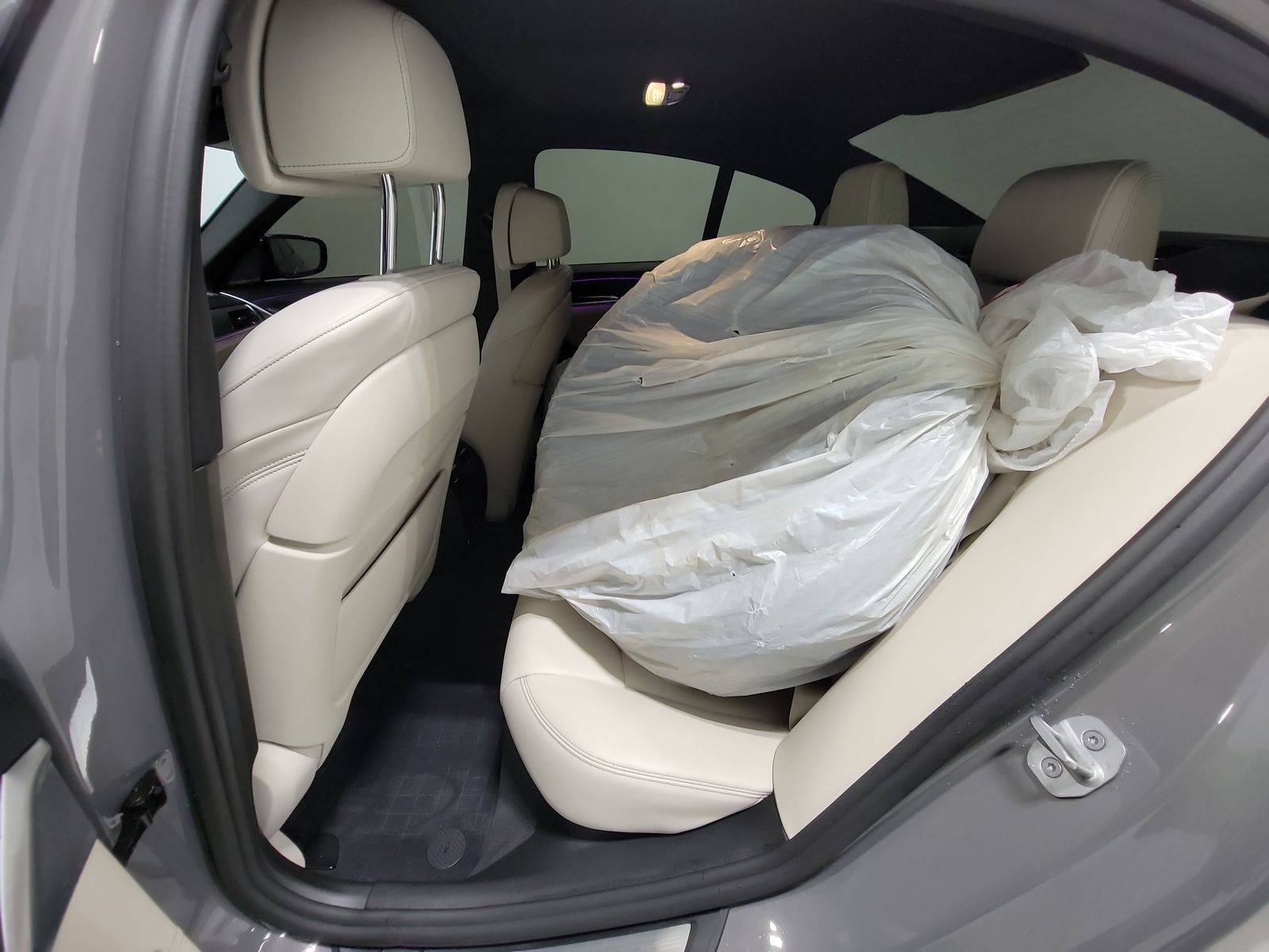 2022 BMW 5 Series M550i xDrive AWD