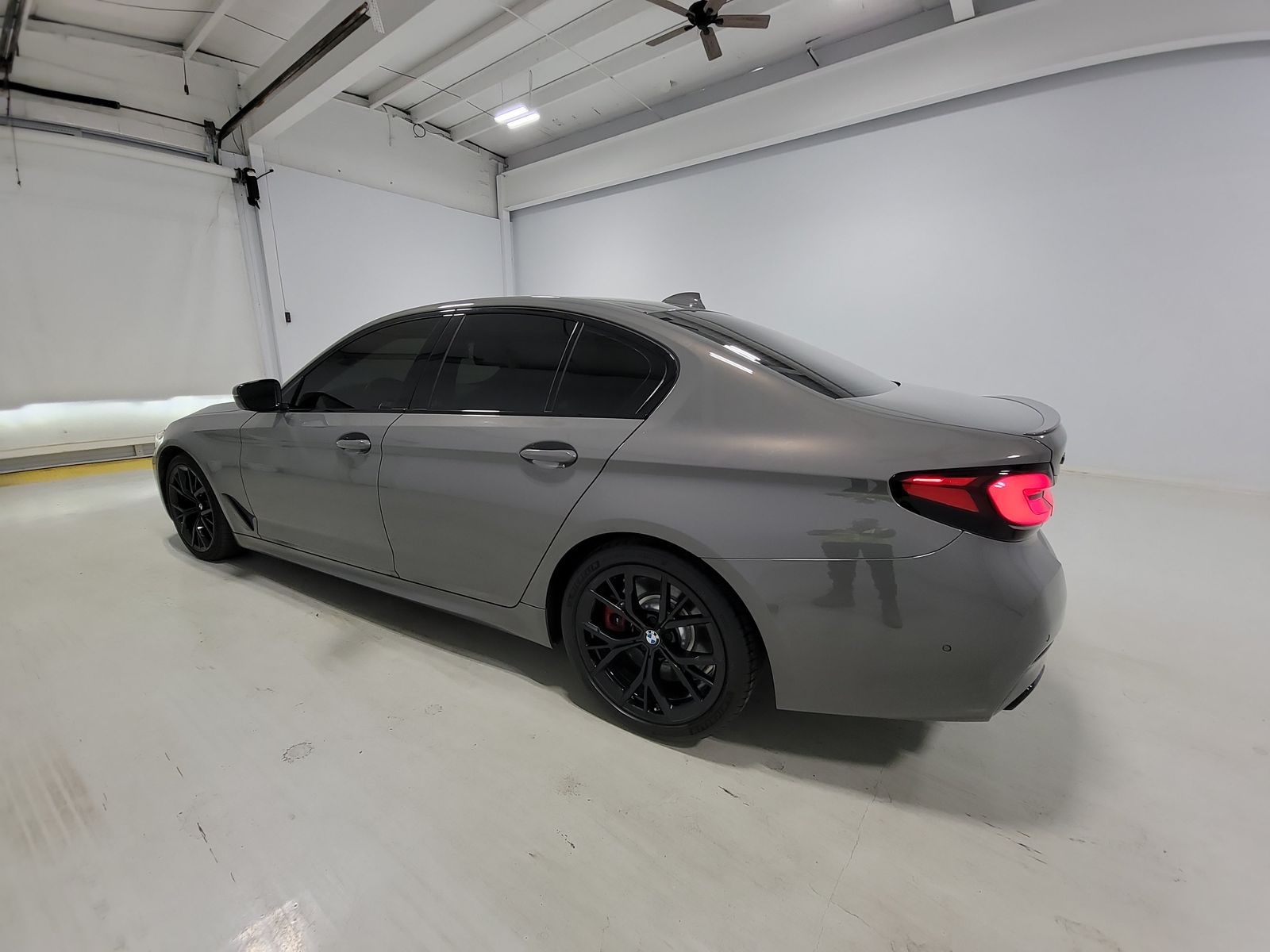 2022 BMW 5 Series M550i xDrive AWD