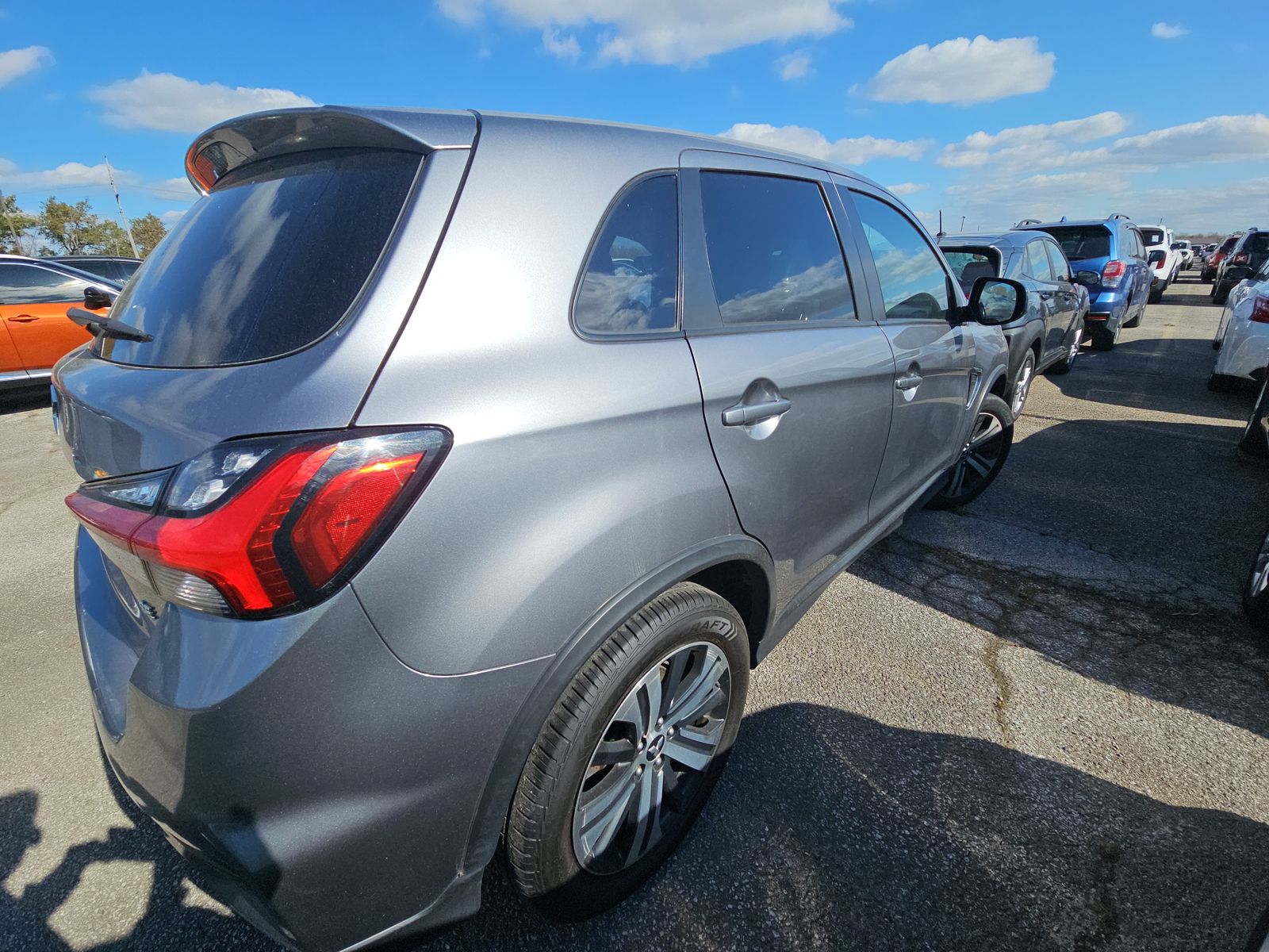 2020 Mitsubishi Outlander Sport SE FWD