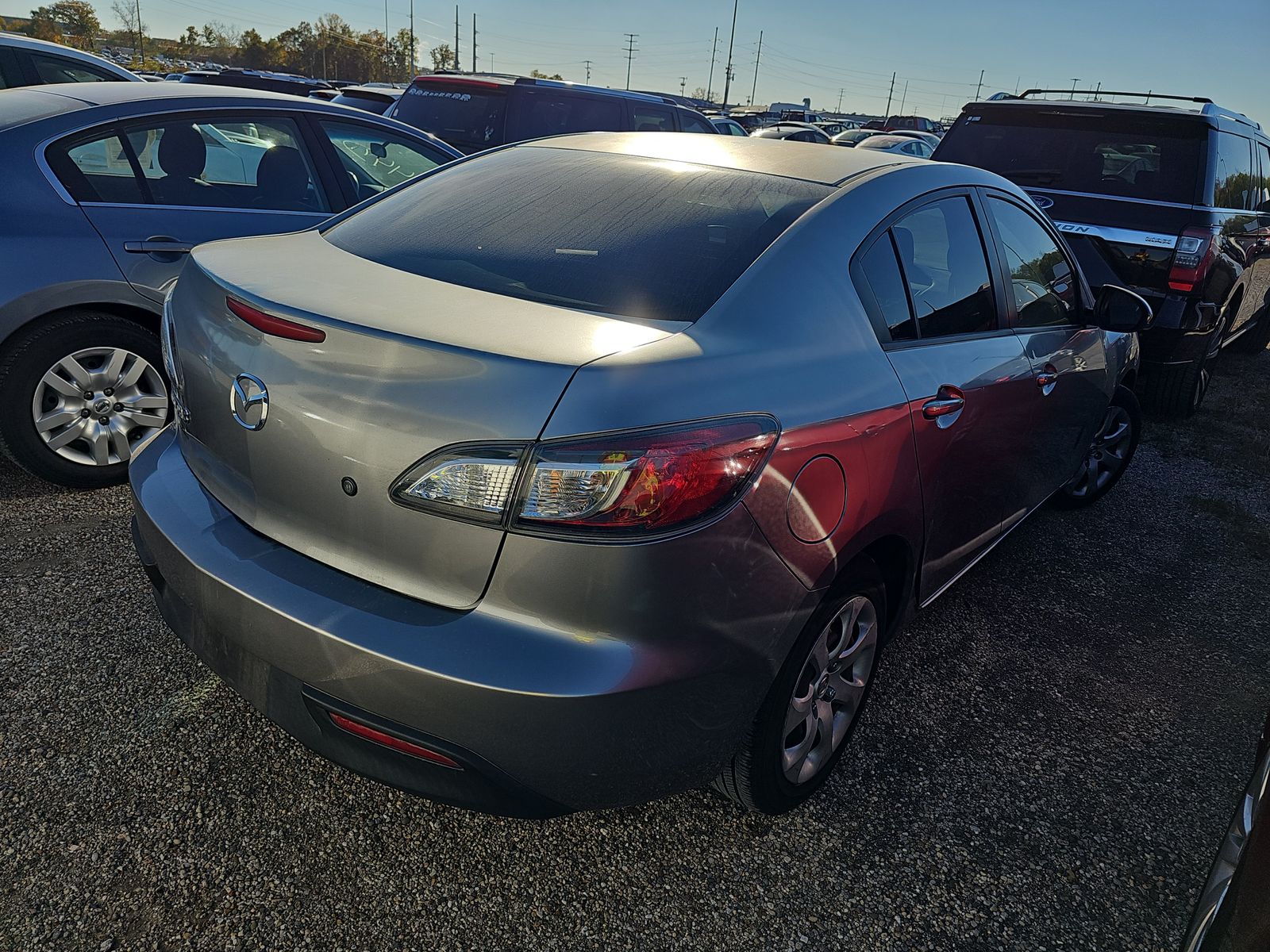 2013 MAZDA MAZDA3 i SV FWD