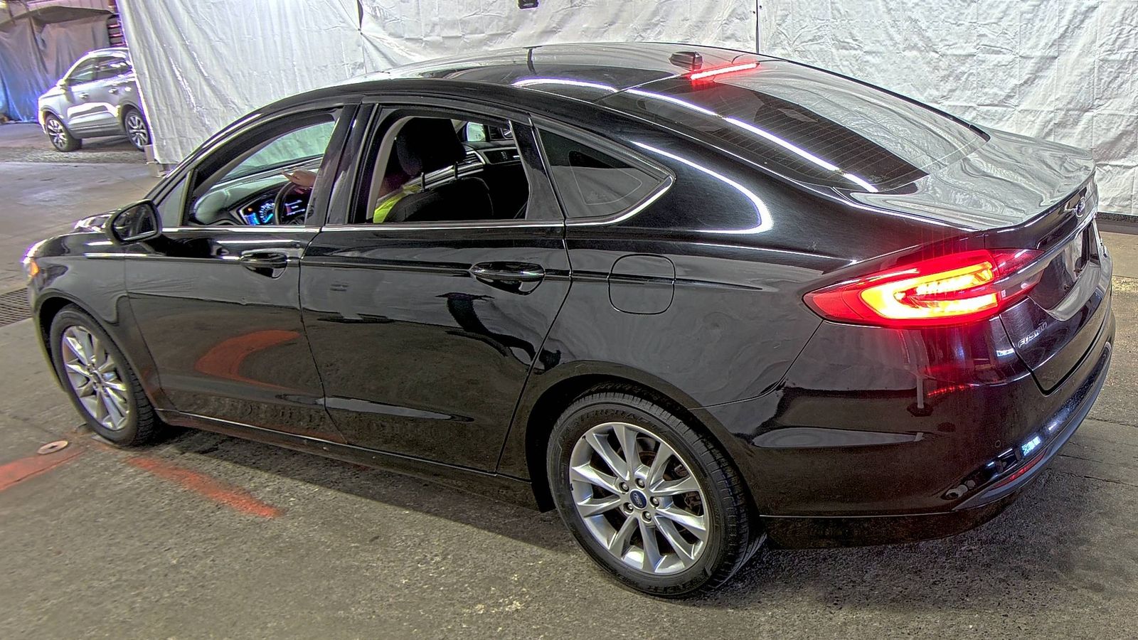 2017 Ford Fusion SE FWD