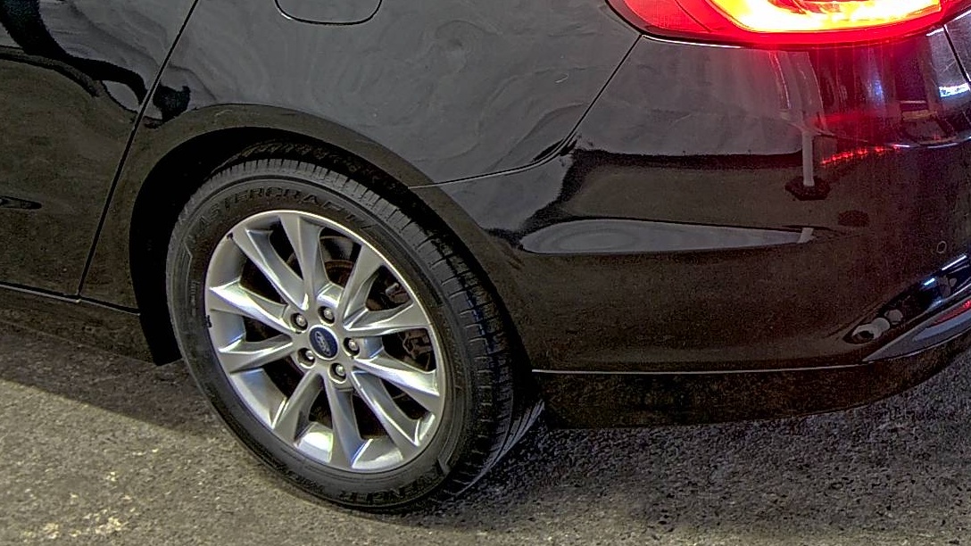 2017 Ford Fusion SE FWD