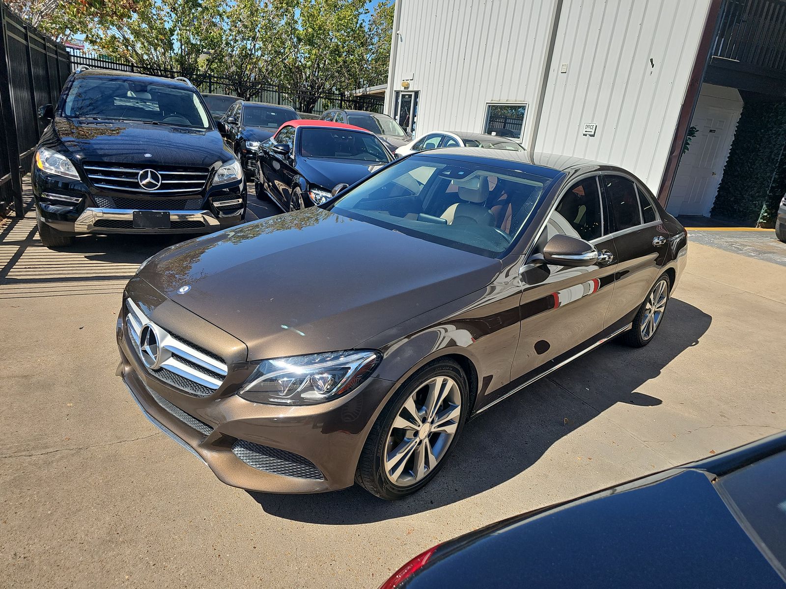 2015 Mercedes-Benz C 300 Sedan