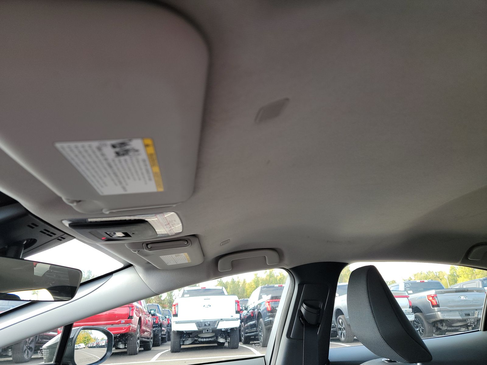 2023 Toyota Prius LE FWD