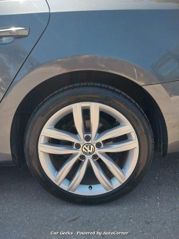 2018 Volkswagen Passat 2.0T SE FWD