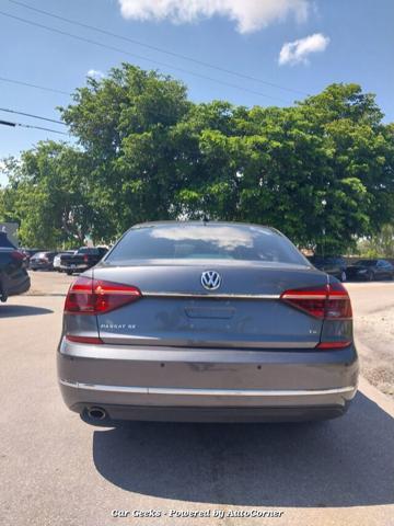 2018 Volkswagen Passat 2.0T SE FWD