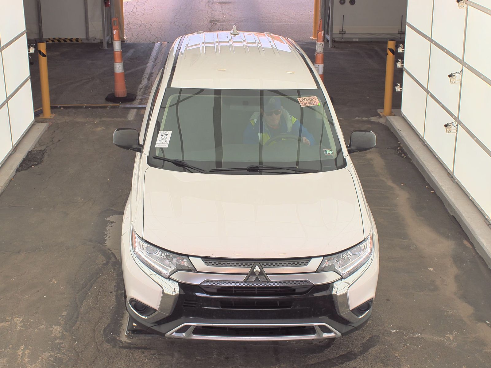 2020 Mitsubishi Outlander LE AWD