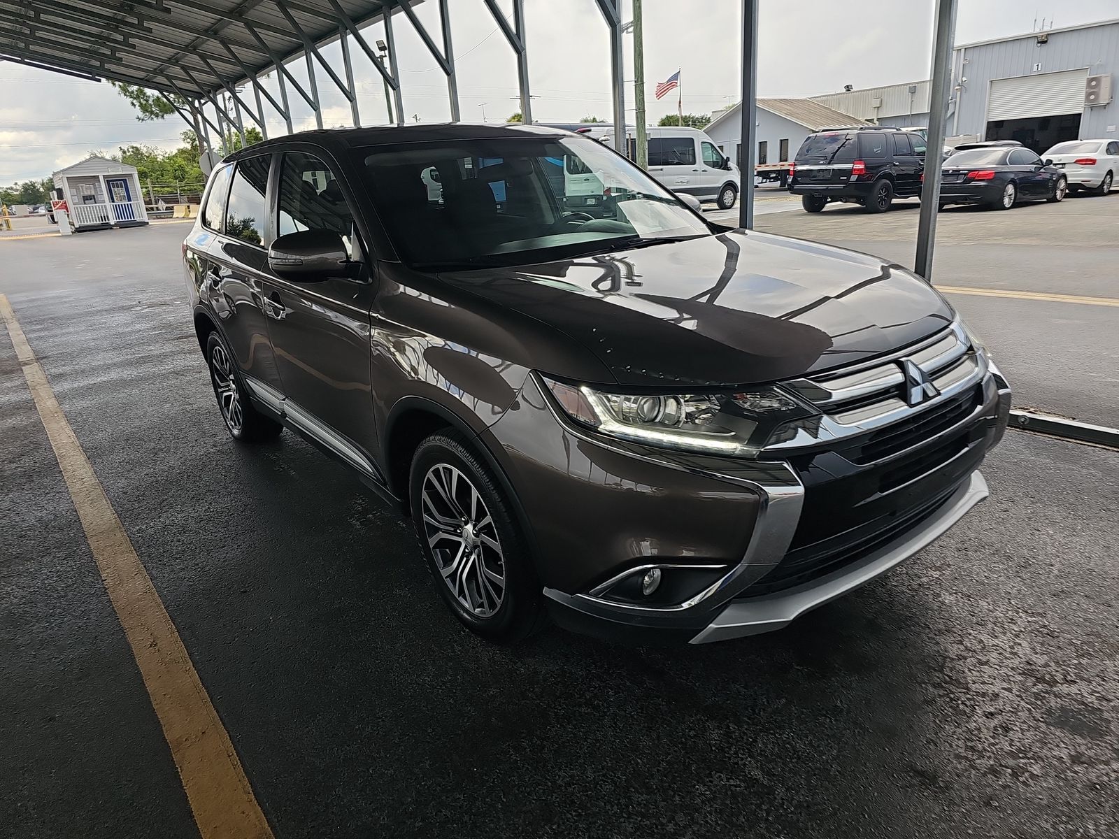 2017 Mitsubishi Outlander SE FWD