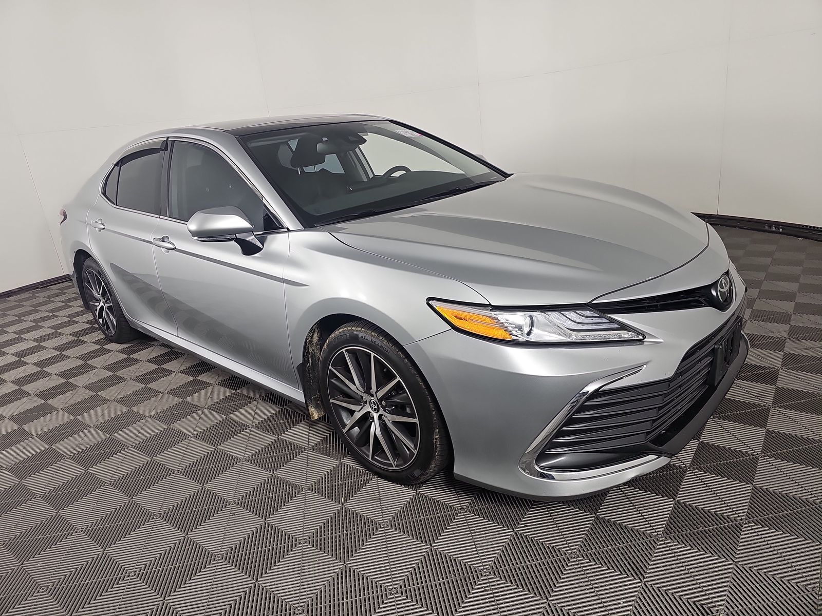 2022 Toyota Camry XLE AWD