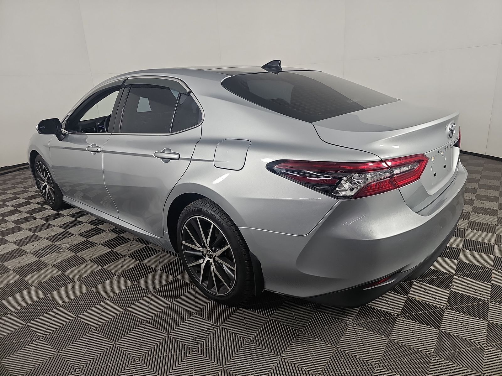 2022 Toyota Camry XLE AWD