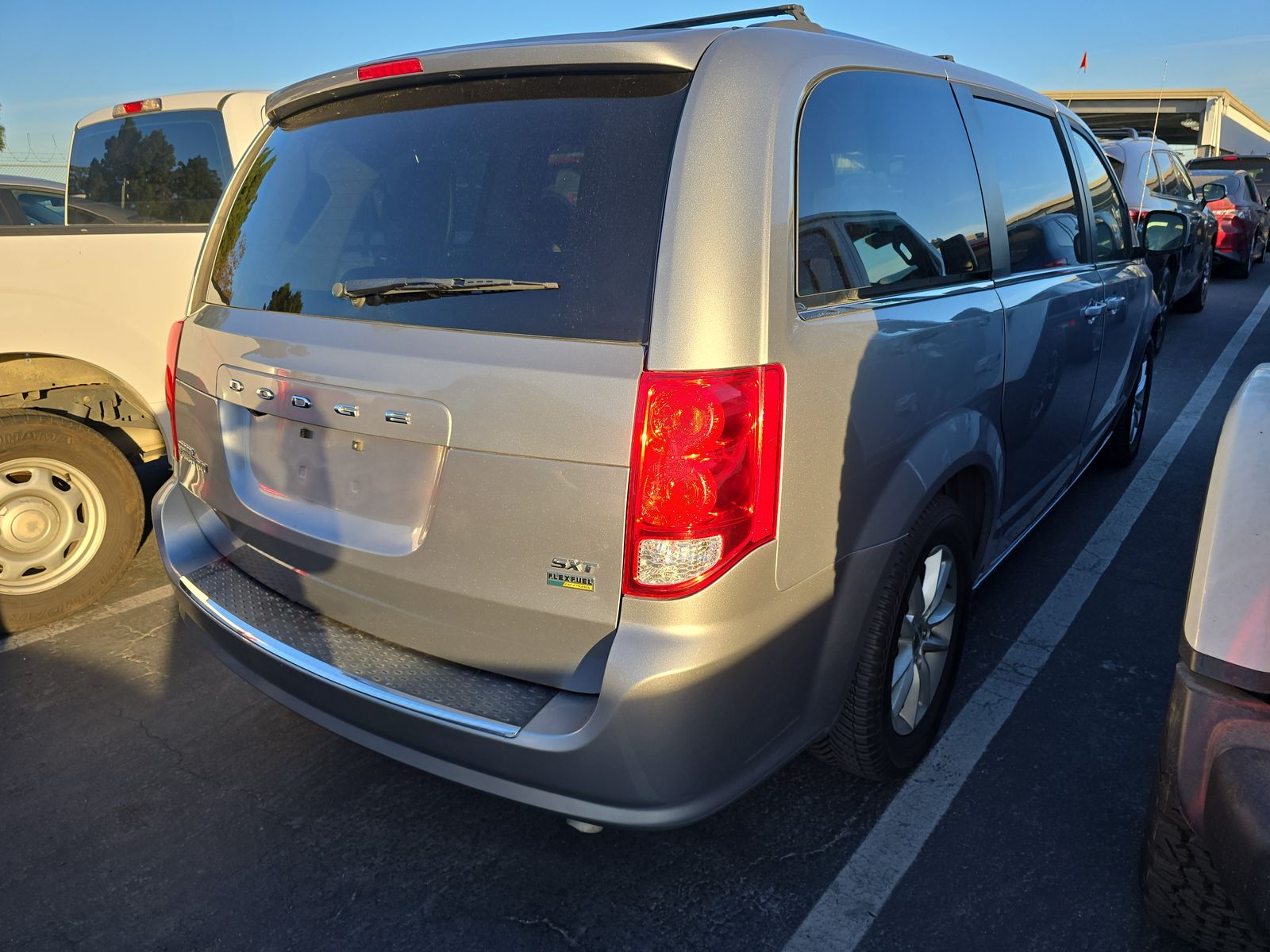 2019 Dodge Grand Caravan SXT FWD