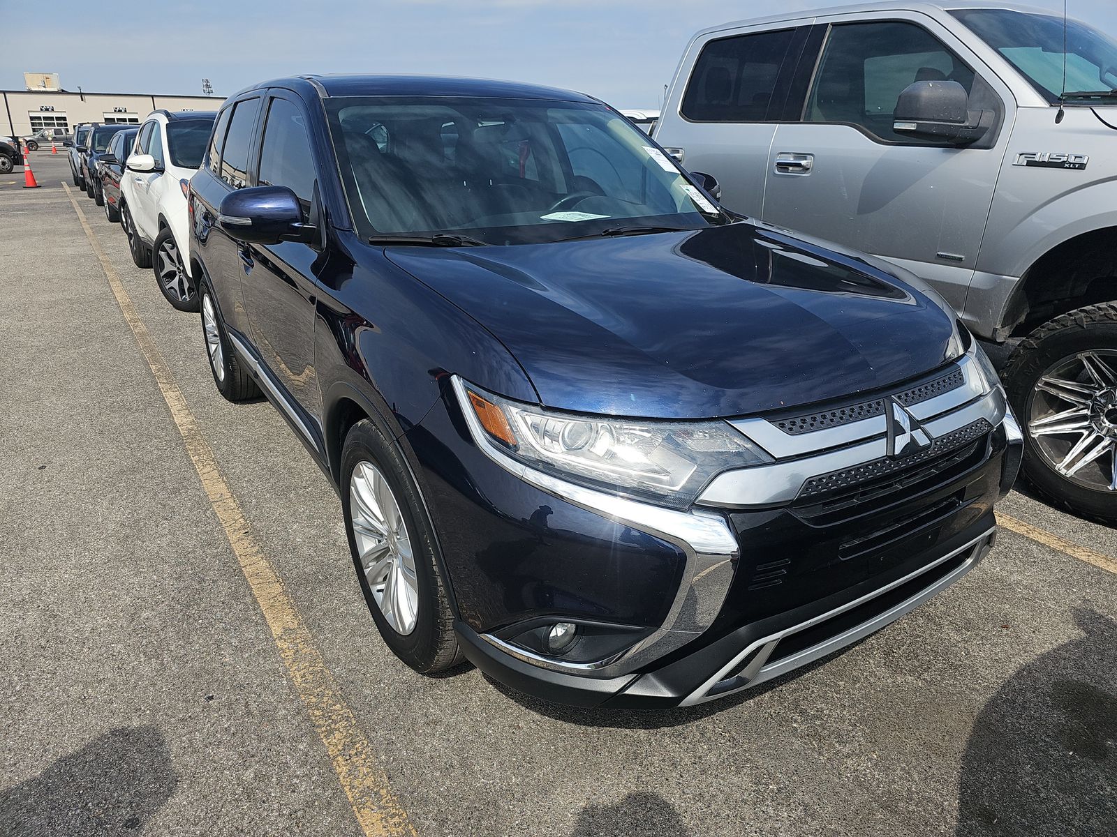 2019 Mitsubishi Outlander SE FWD