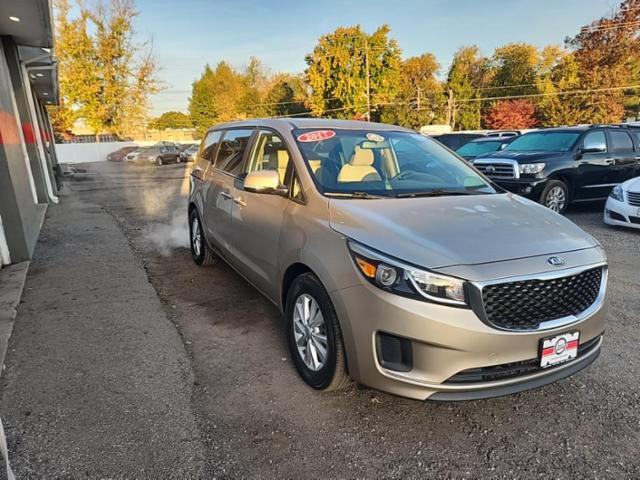 2017 Kia Sedona LX FWD