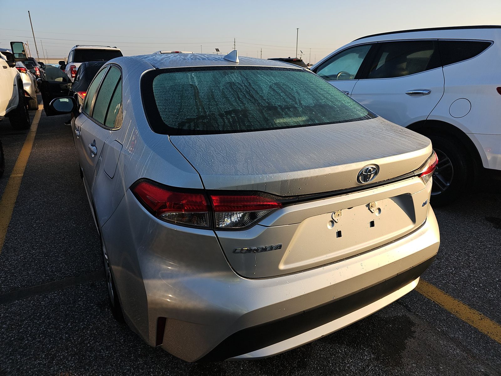 2022 Toyota Corolla LE FWD