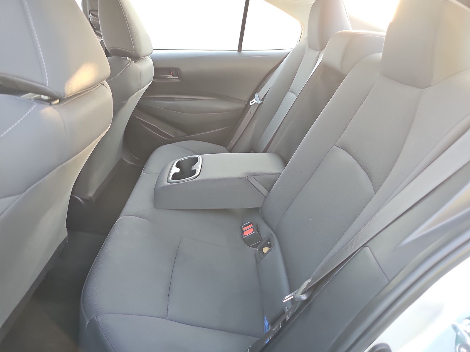 2022 Toyota Corolla LE FWD