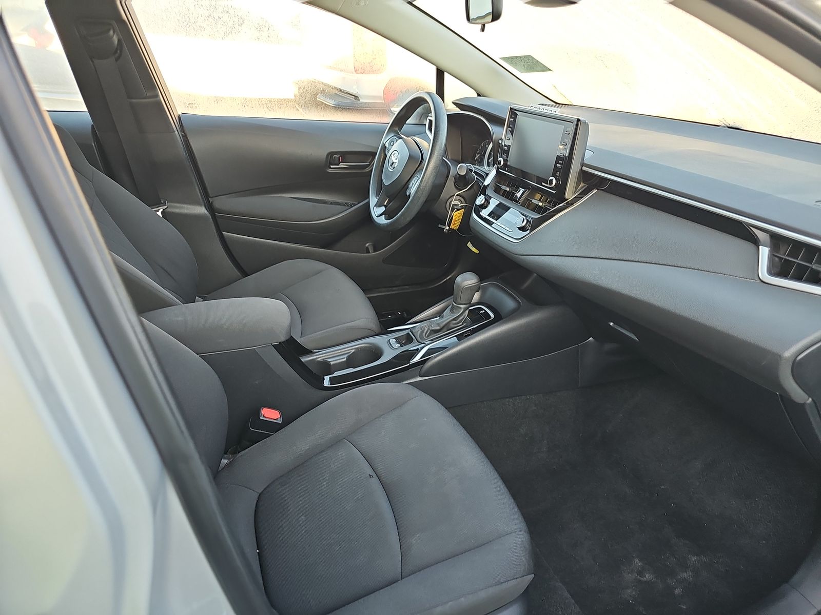 2022 Toyota Corolla LE FWD