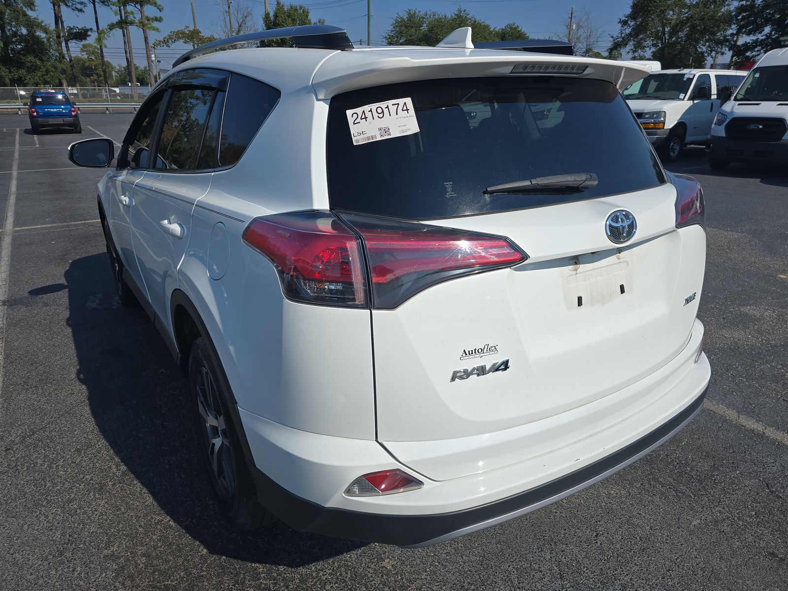 2018 Toyota RAV4 XLE FWD