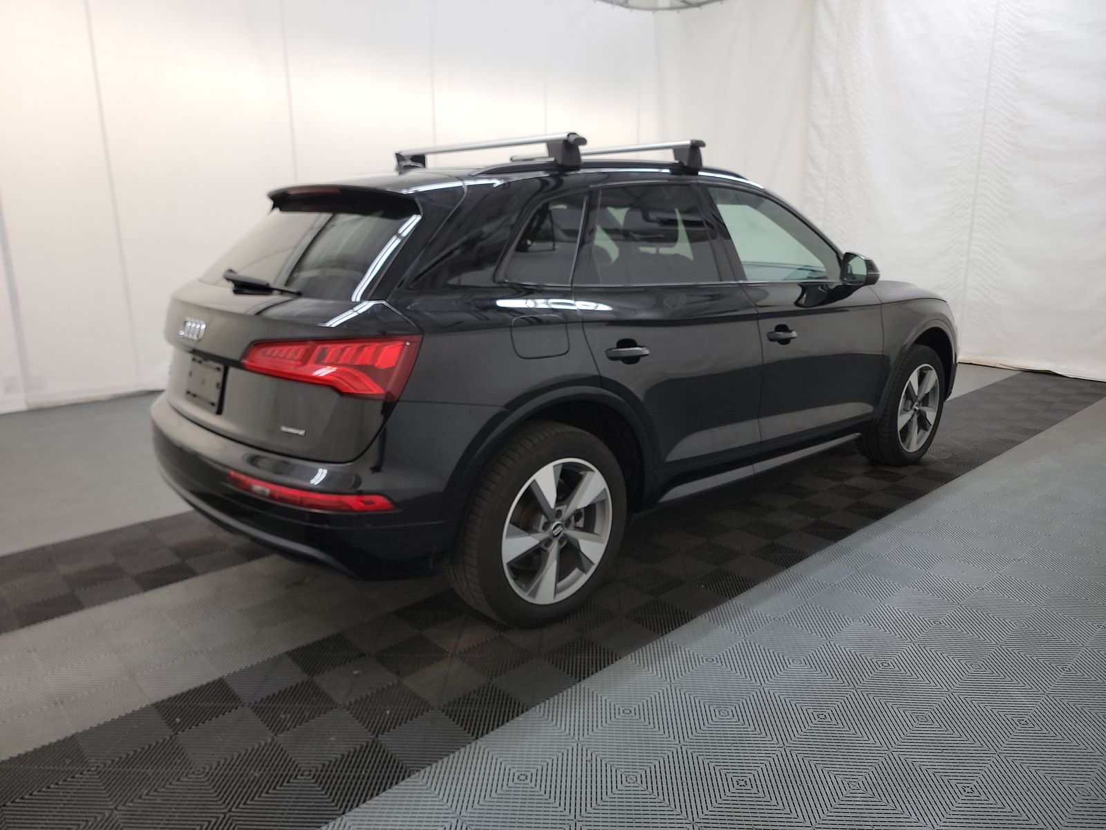 2020 Audi Q5 Titanium Premium AWD