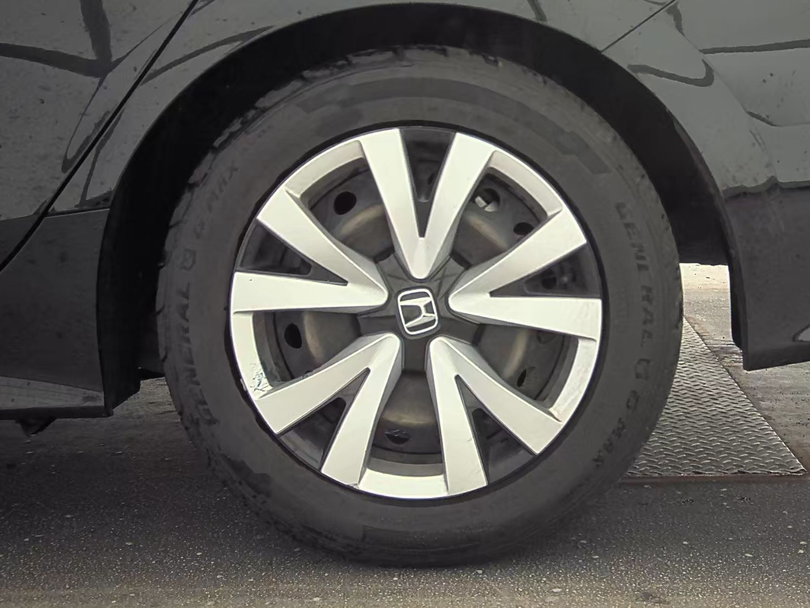 2022 Honda Civic LX FWD