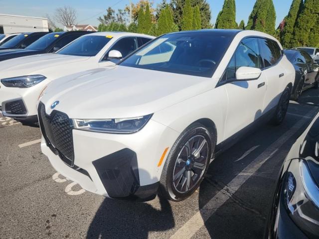2024 BMW iX Sports Activity Vehicle M60