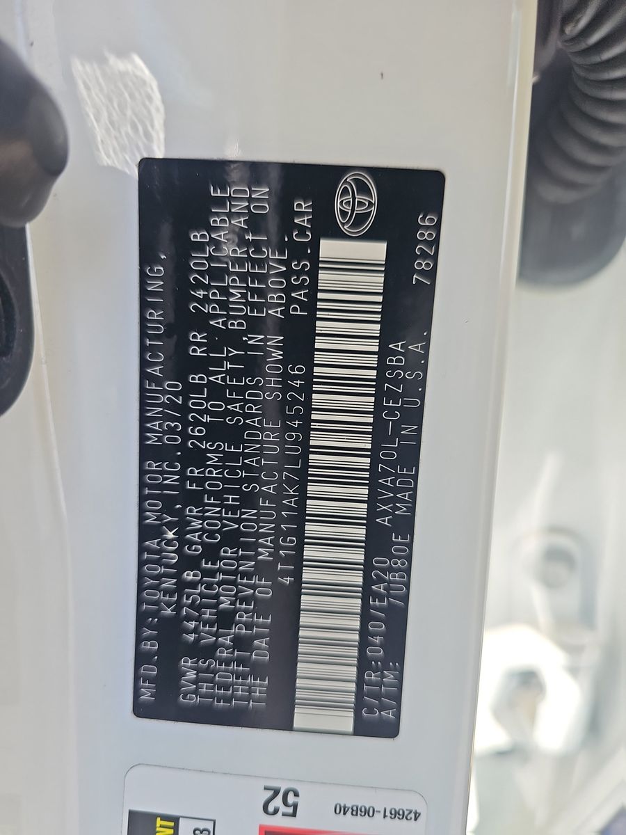 2020 Toyota Camry SE FWD