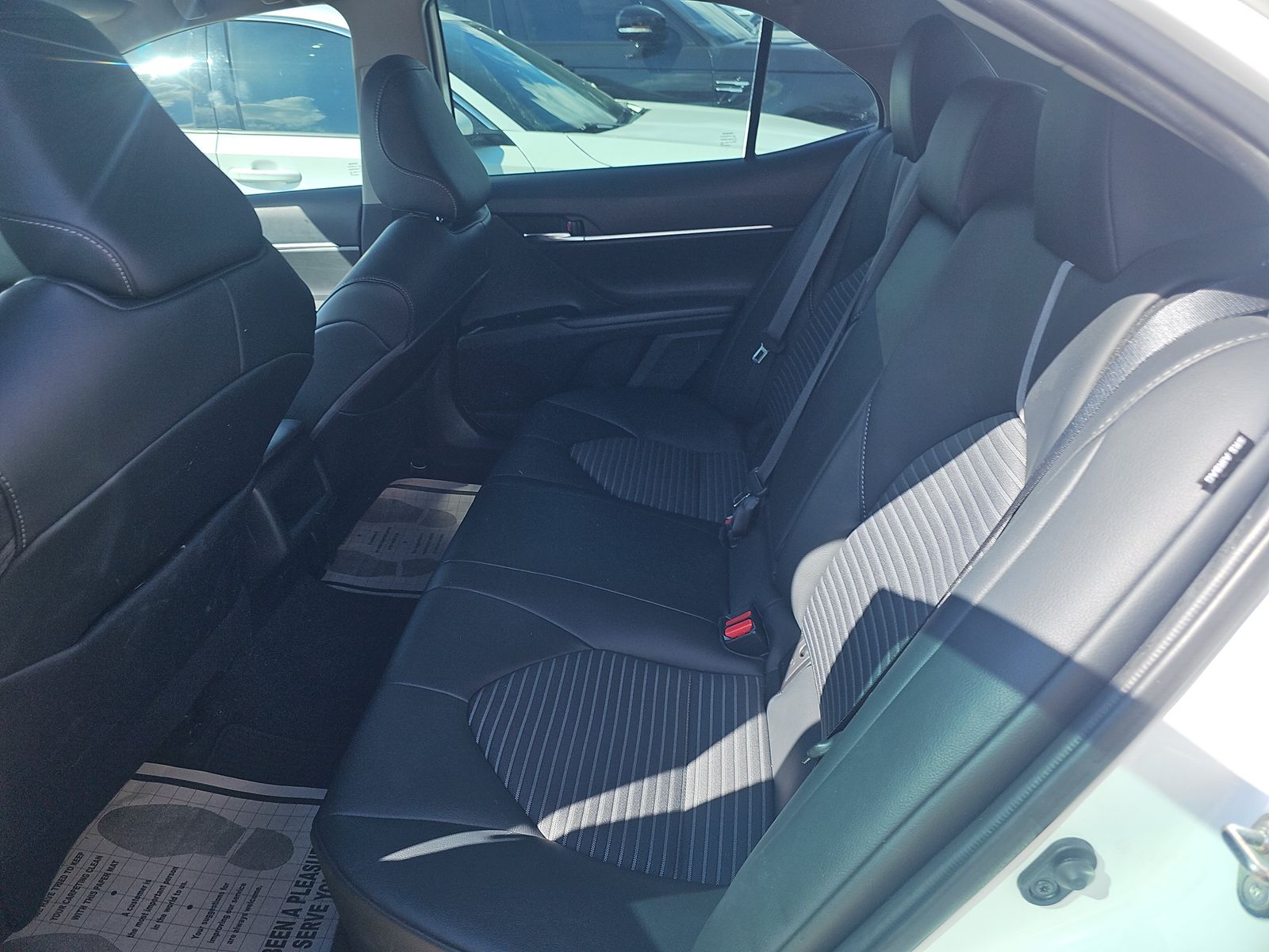 2020 Toyota Camry SE FWD