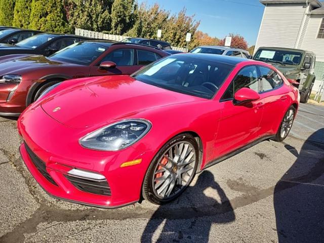 2017 Porsche Panamera Turbo