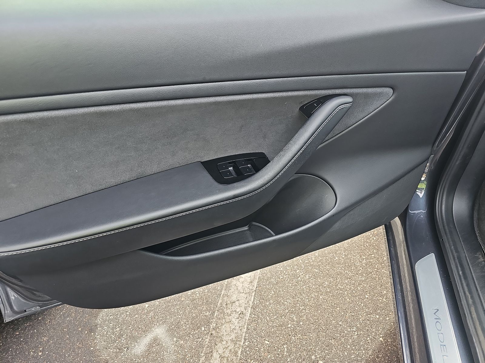 2018 Tesla Model 3 Long Range RWD