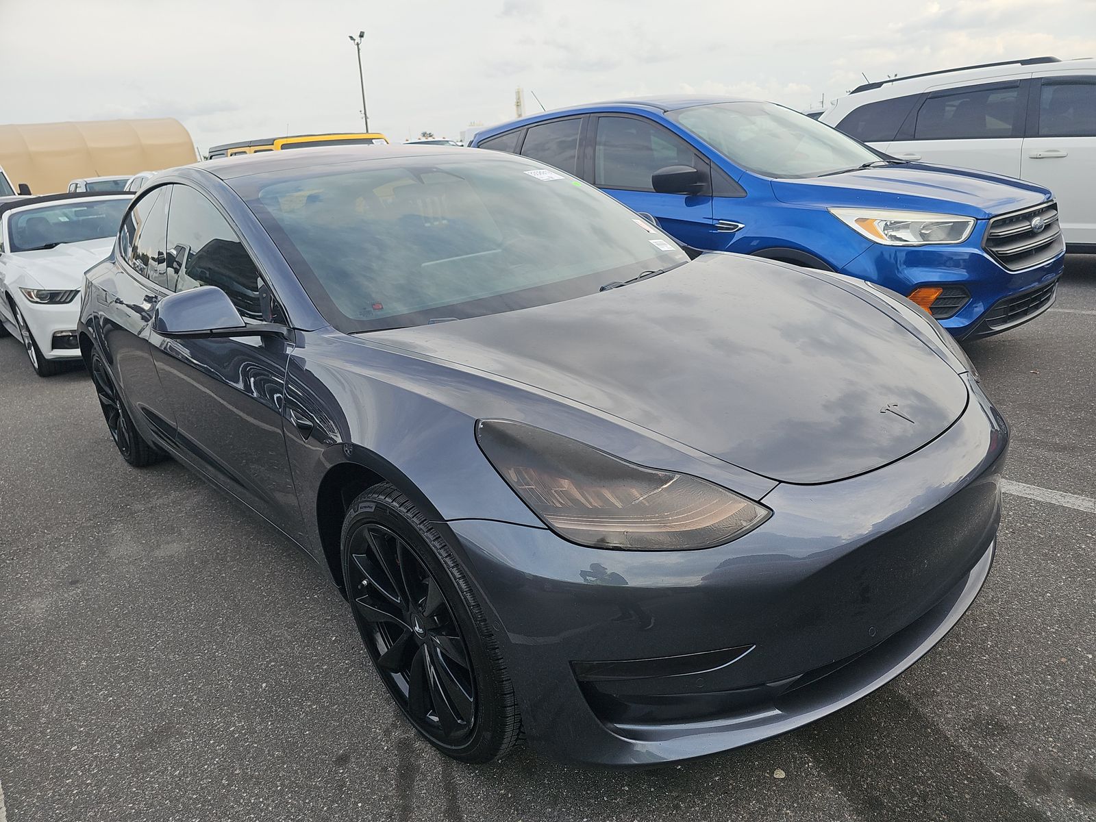 2018 Tesla Model 3 Long Range RWD