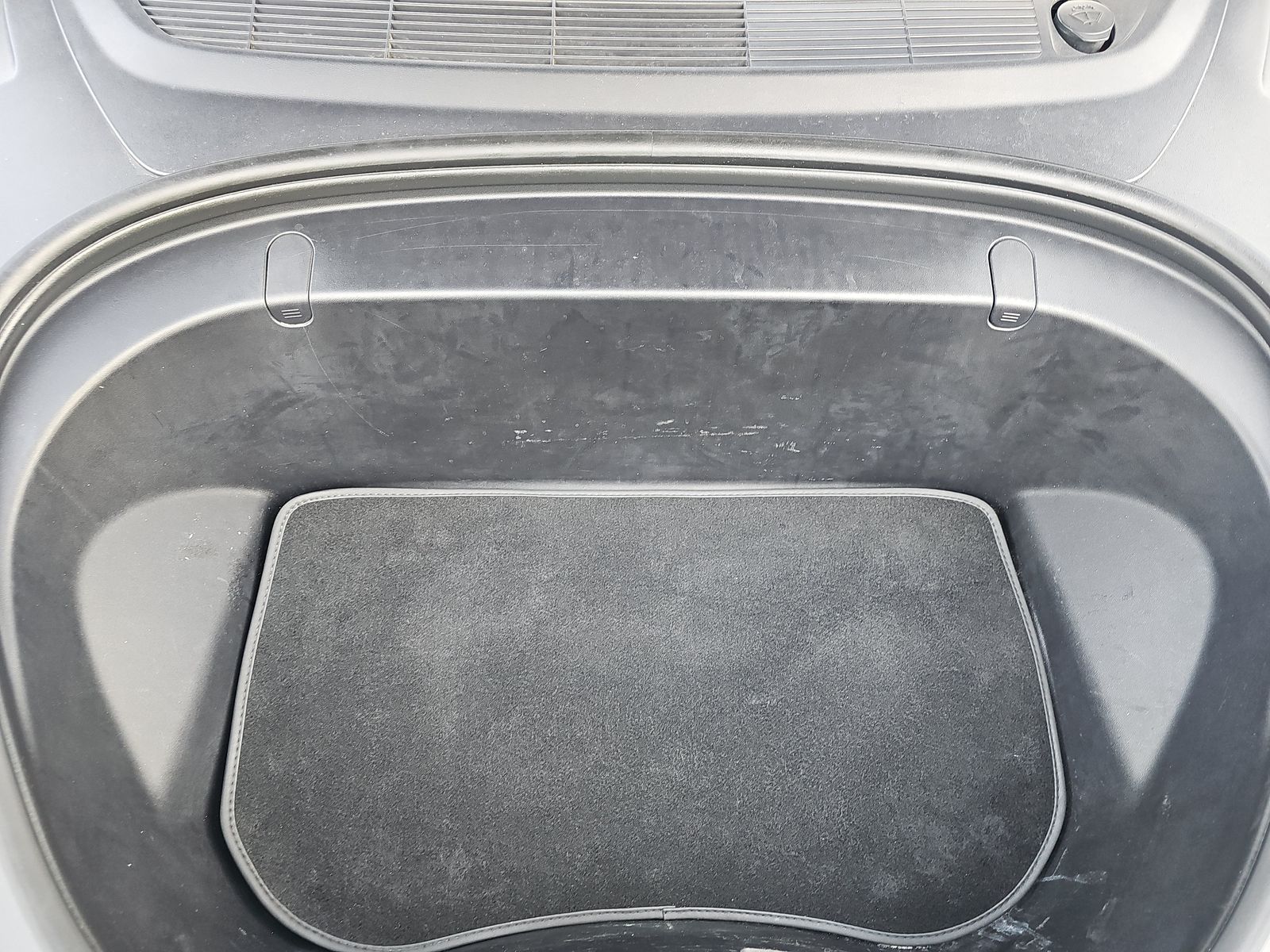 2018 Tesla Model 3 Long Range RWD