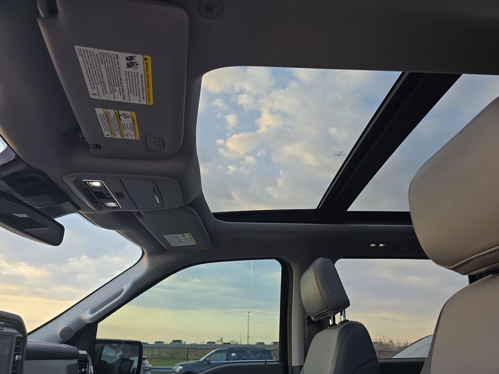 2022 Ford F-150 Lariat AWD