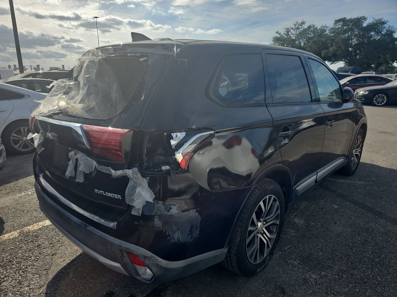 2018 Mitsubishi Outlander ES FWD