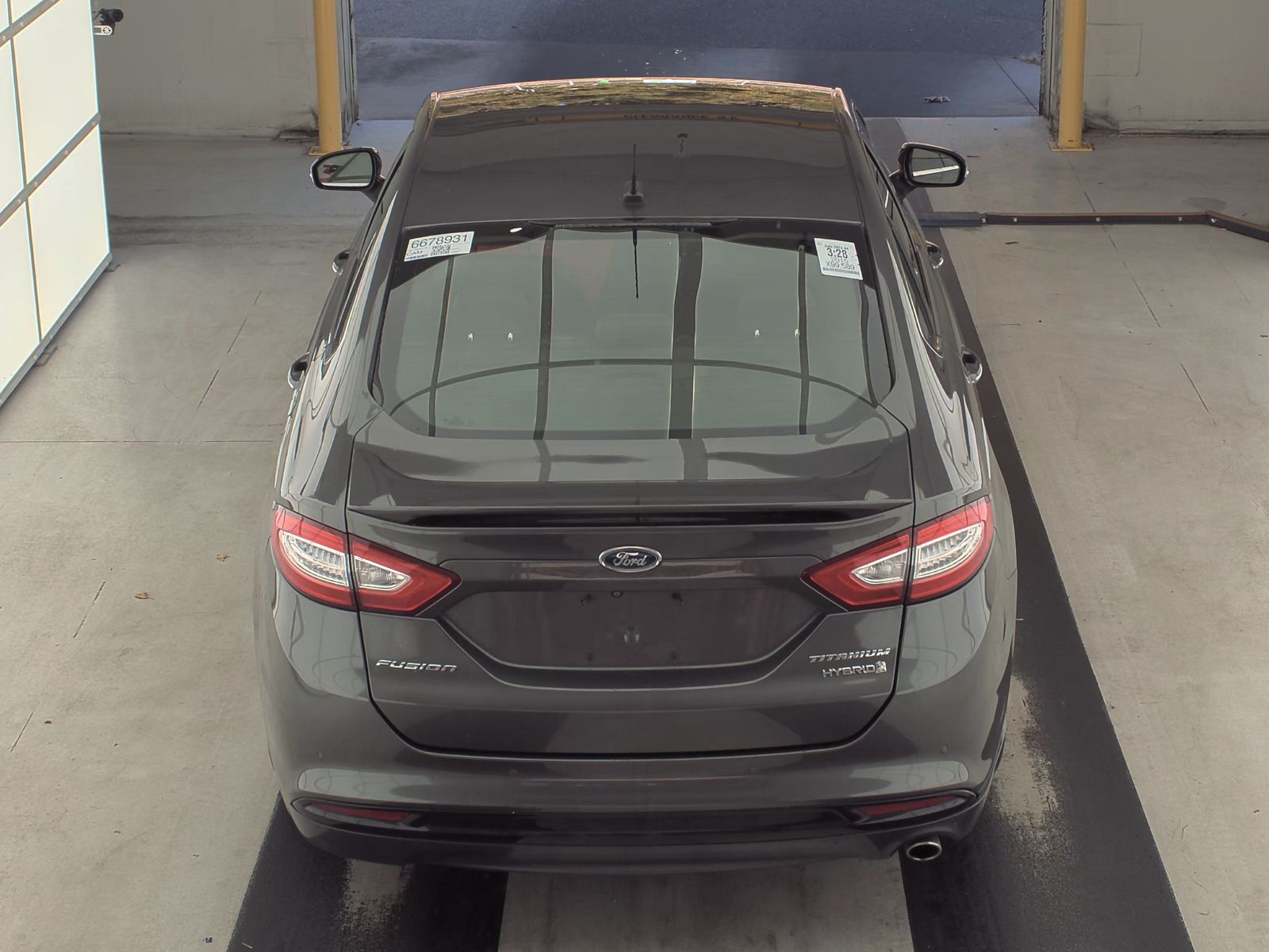 2015 Ford Fusion Hybrid Titanium FWD