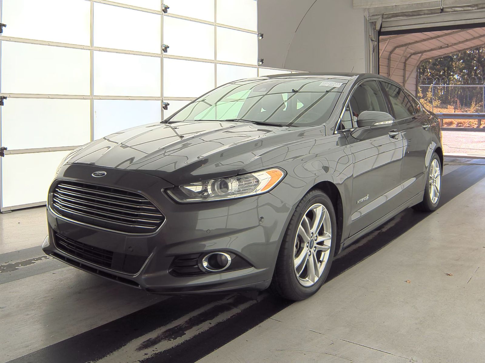 2015 Ford Fusion Hybrid Titanium FWD