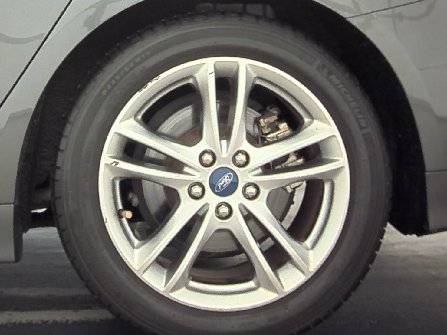 2015 Ford Fusion Hybrid Titanium FWD