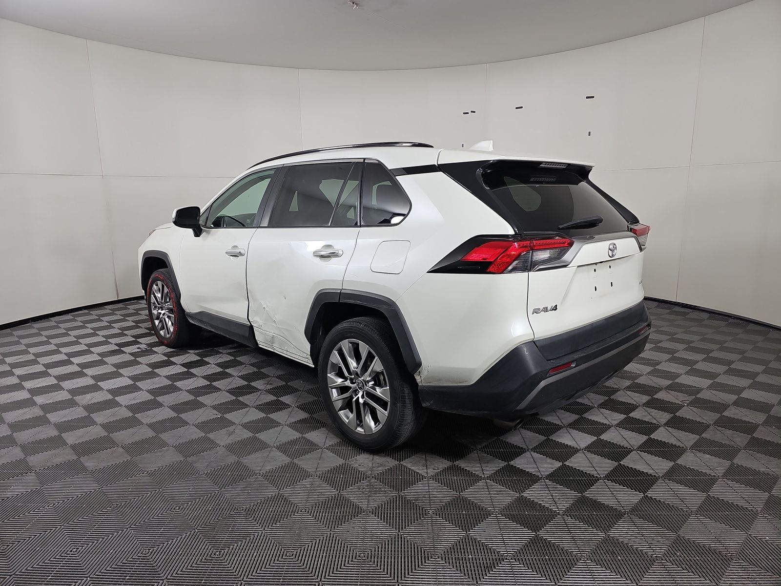 2021 Toyota RAV4 Limited FWD