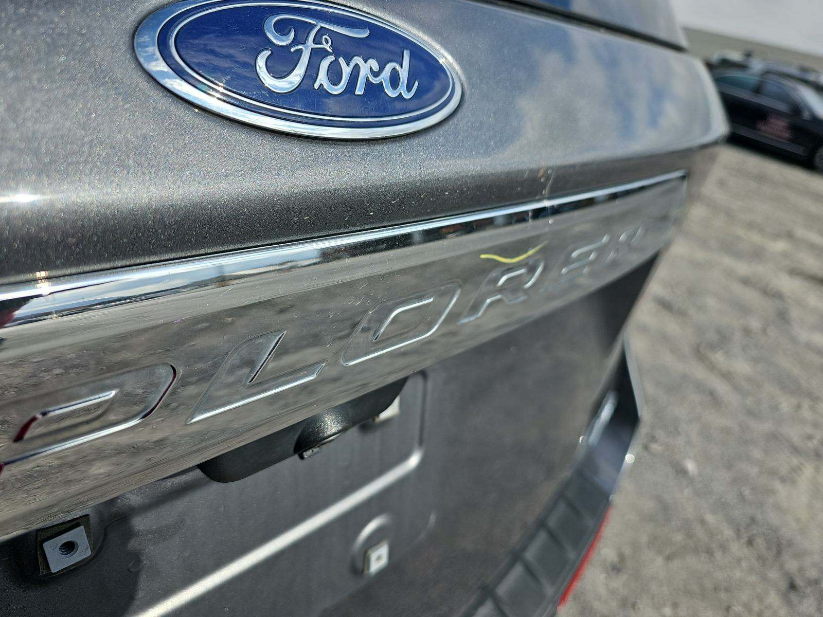 2021 Ford Explorer XLT AWD