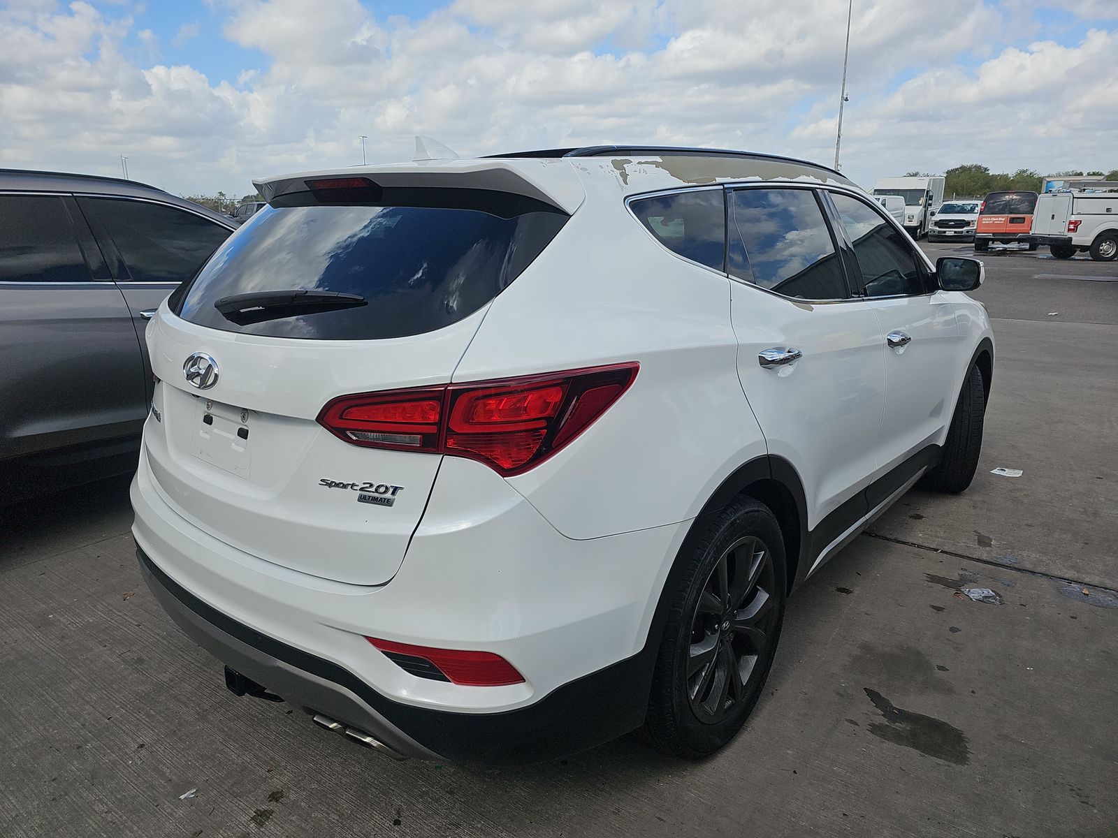 2018 Hyundai Santa Fe Sport 2.0T Ultimate FWD